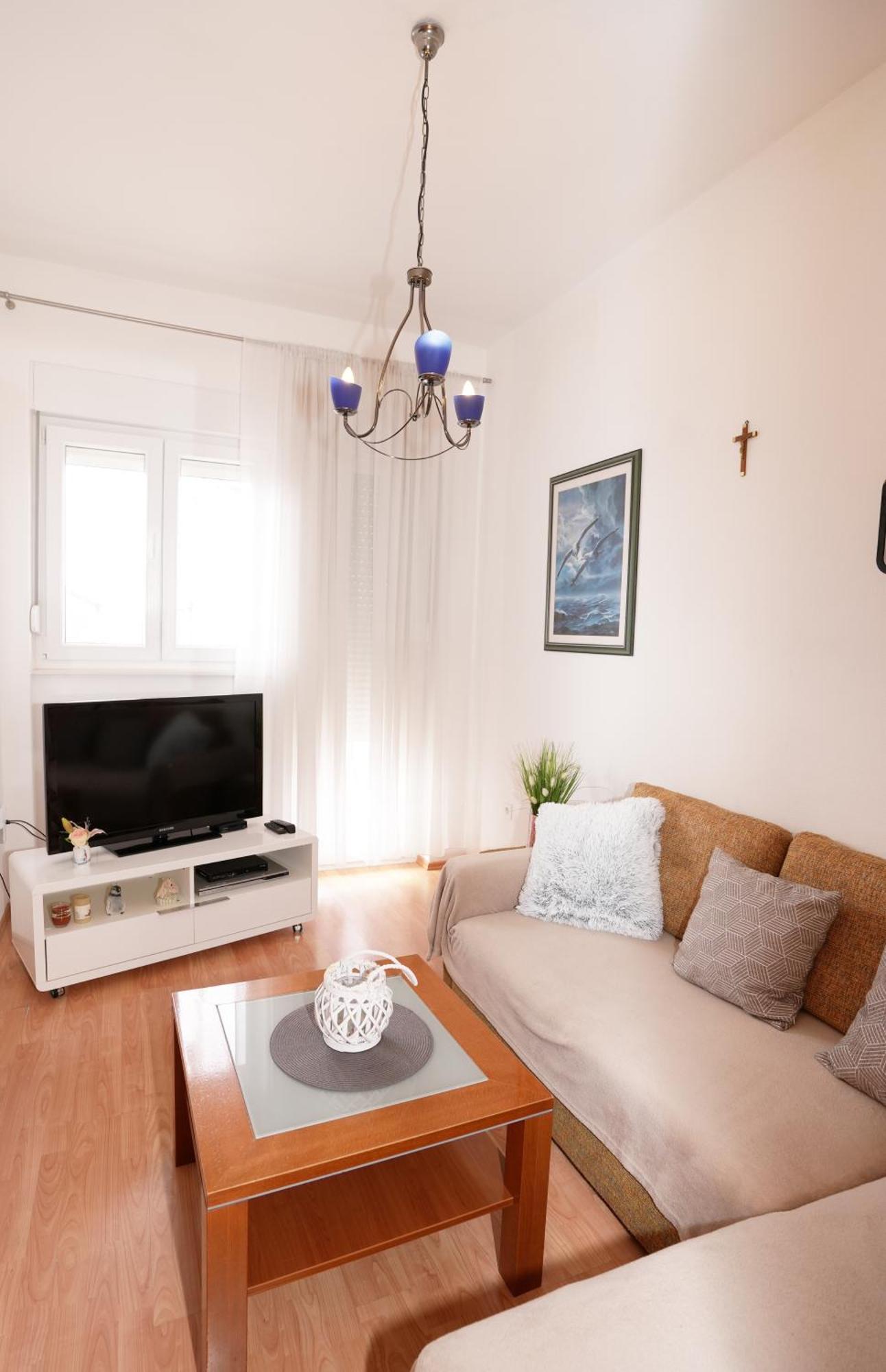 Apartment Beky Подстрана Екстериор снимка