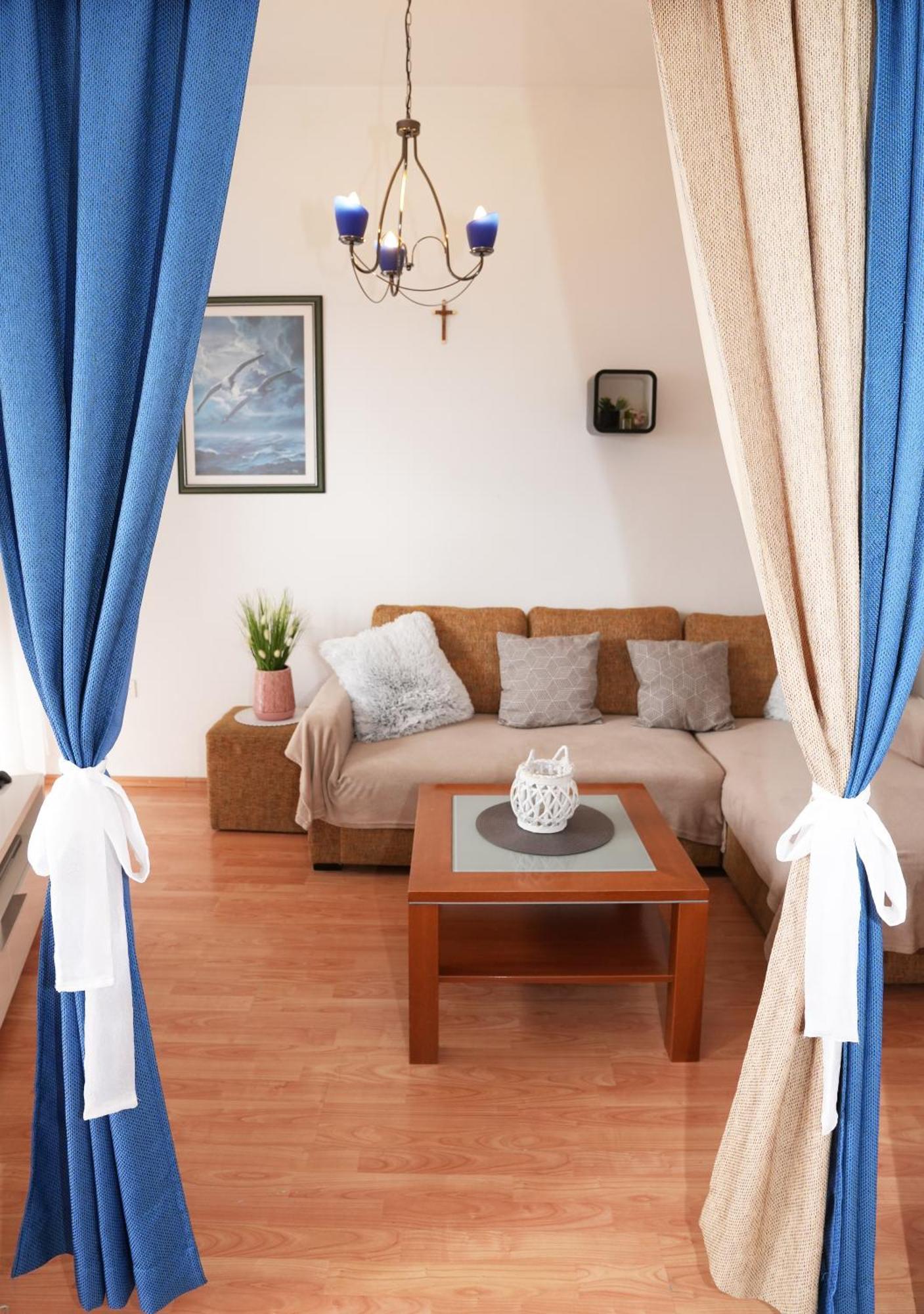 Apartment Beky Подстрана Екстериор снимка